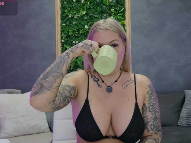 AlissaVox live cam on BongaCams