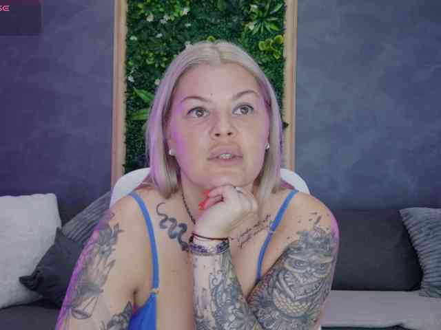AlissaVox Live Webcam on BongaCams