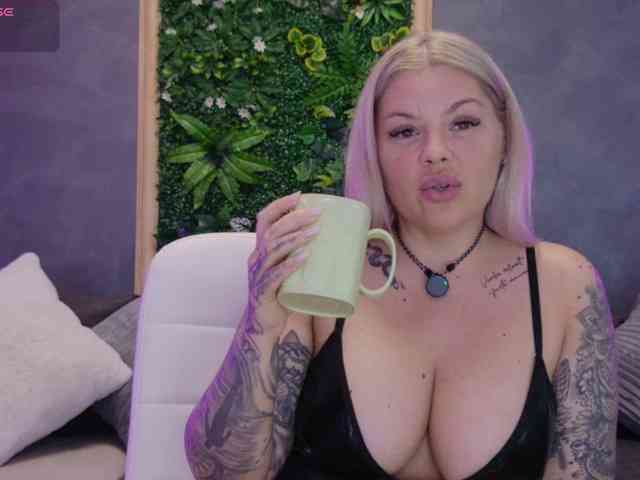 AlissaVox Live Webcam on BongaCams