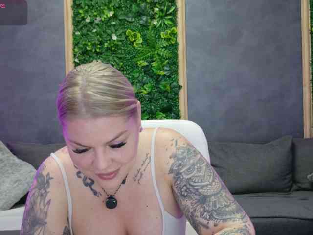 AlissaVox AlissaVox