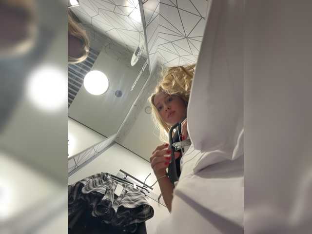 LiiBaby live cam