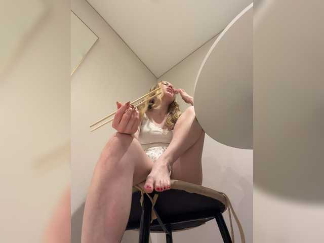 Live трансляция LiiBaby - slutnetki.online