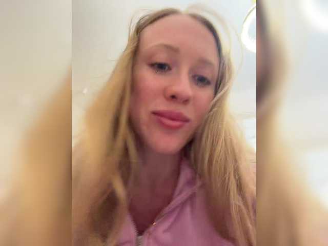 Likachkaa live cam and statistics on UnifiedCams