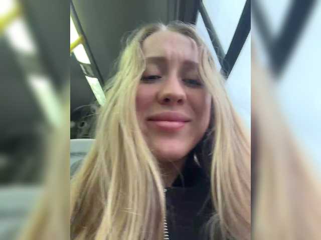 Likachkaa's BongaCams show and profile