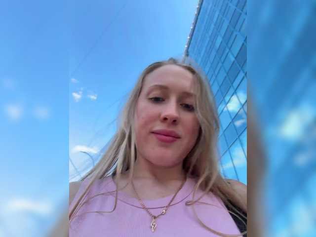 Likachkaa live cam on BongaCams