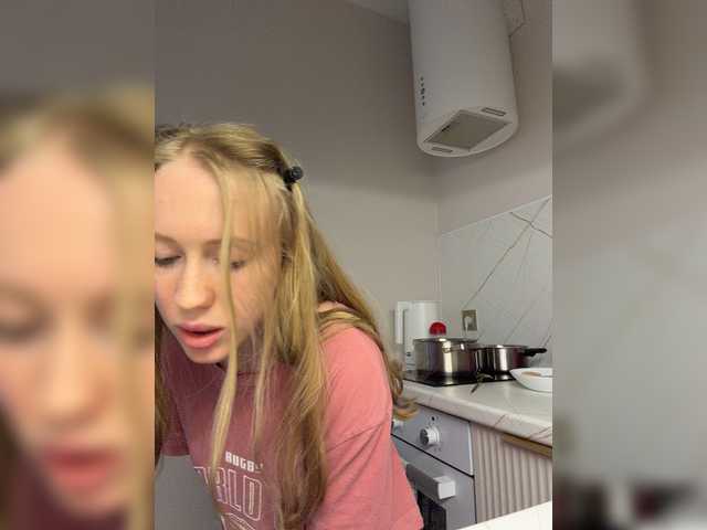 Likachkaa live cam on BongaCams