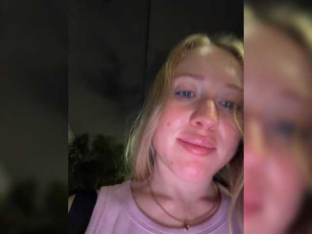 Likachkaa live webcam show