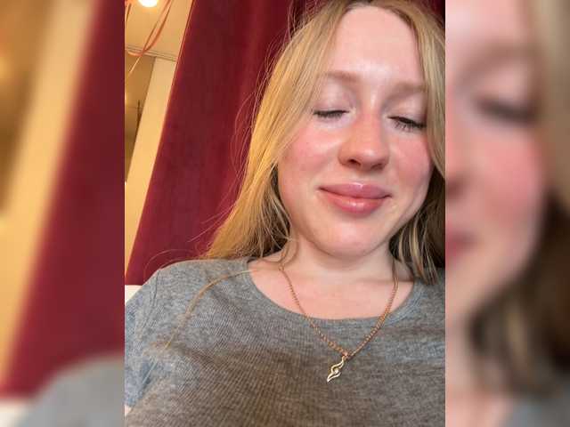 LiiBaby live webcam show