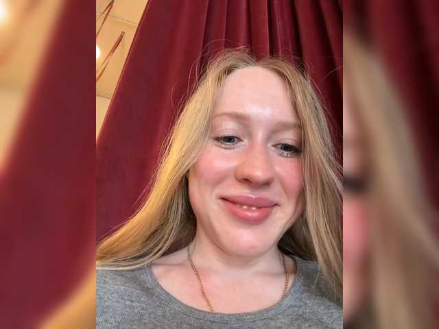 LiiBaby live webcam show