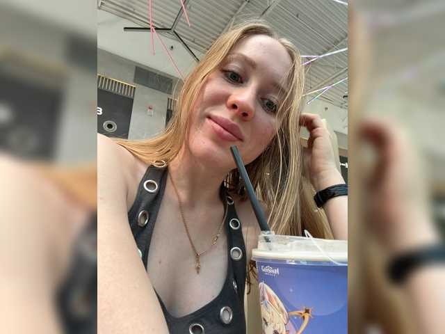 Live трансляция LiiBaby - Runet.cam