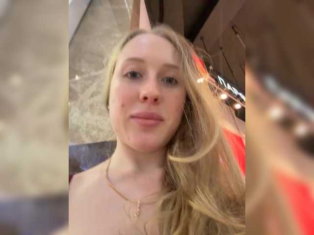 Likachkaa live webcam show