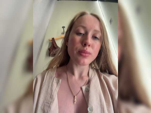 LiiBaby live webcam show