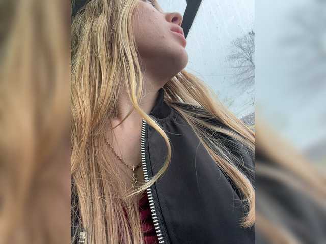 Likachkaa's BongaCams show and profile