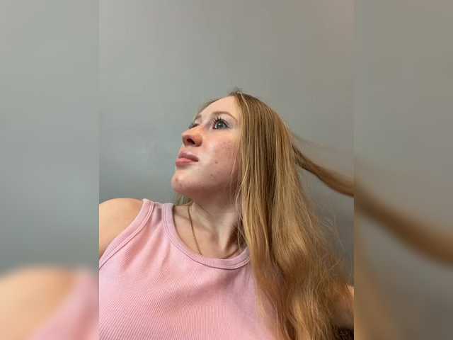 Likachkaa live webcam show