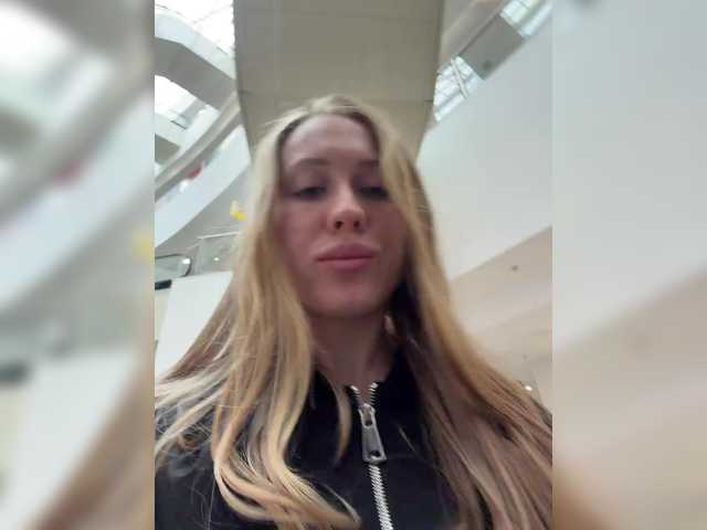 Likachkaa live cam and statistics on UnifiedCams