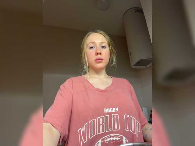 Likachkaa, 23 y/o - Live Cam on BongaCams