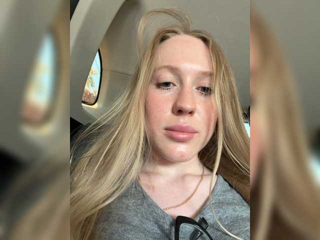 LiiBaby live webcam show