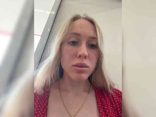 Liibaby's cam show statistics and live stream