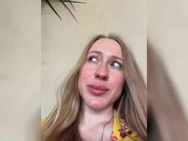 Liibaby's cam show statistics and live stream