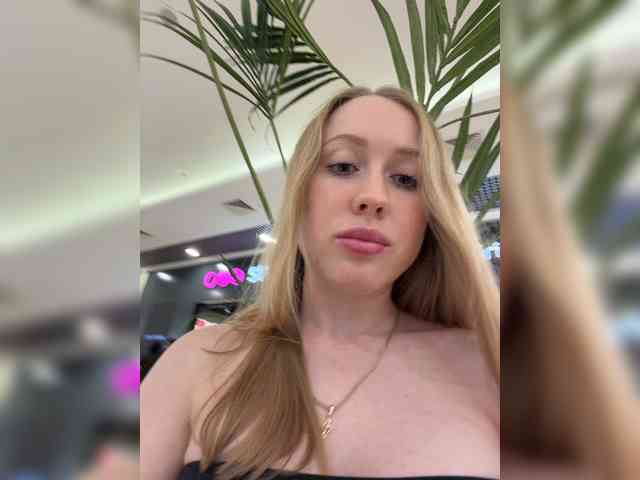 Liibaby's cam show statistics and live stream