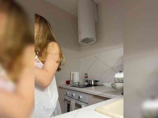 Модель: LiiBaby