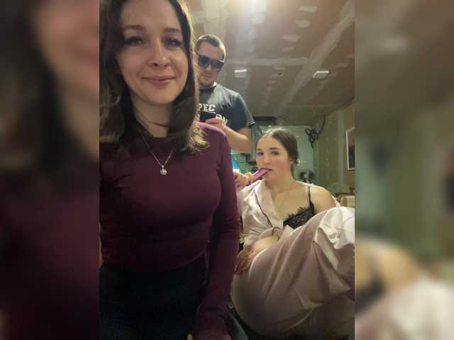 AHaHac_HaxpeH_B_yHuTa3 — live couple cam