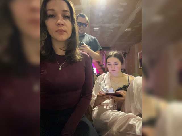 AHaHac_HaxpeH_B_yHuTa3 — live couple cam