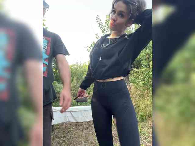 Ahahac_haxpeh_b_yhuta3's cam show statistics and live stream