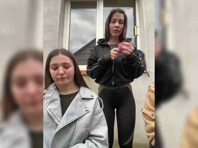 webcam strip Masya1996