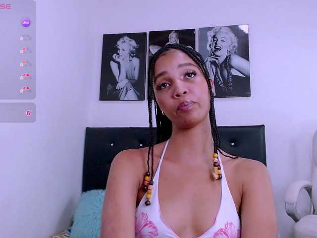 Isabel-hot