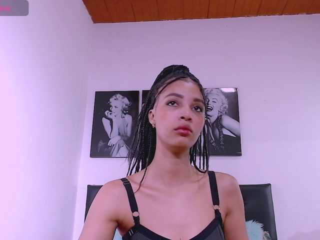 Isabel-hot