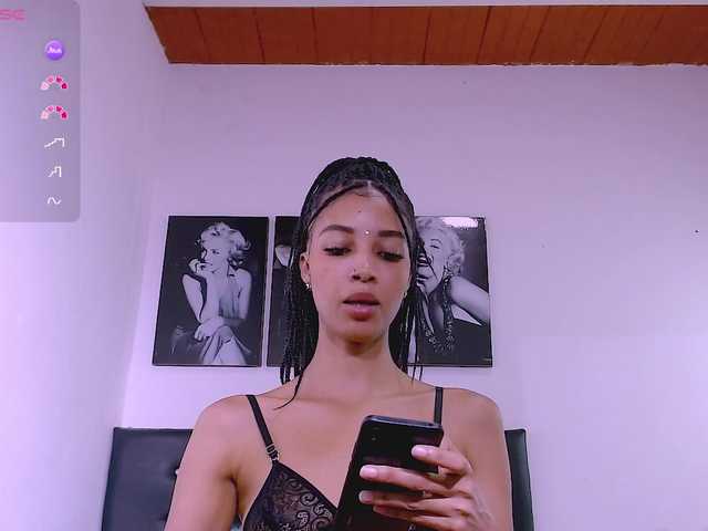 Isabel-hot