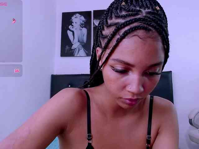 Isabel-hot Live Webcam on BongaCams