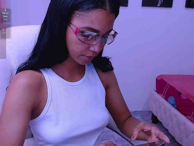 Isa-bailey webcam