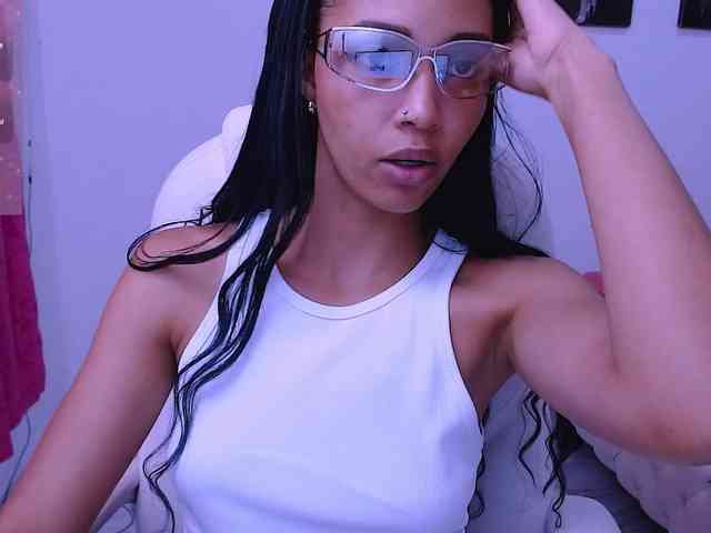Isa-bailey webcam