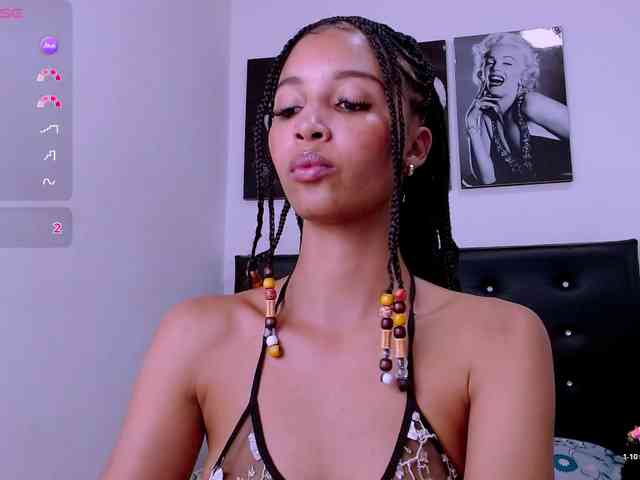 Isabel-hot Live Webcam on BongaCams
