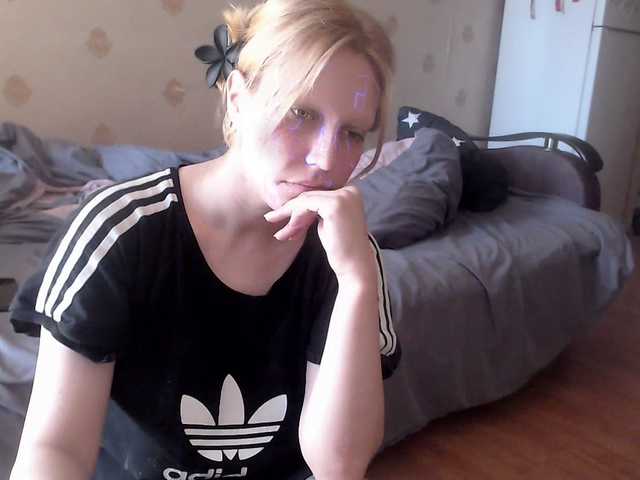 HazeRaziel live cam on BongaCams