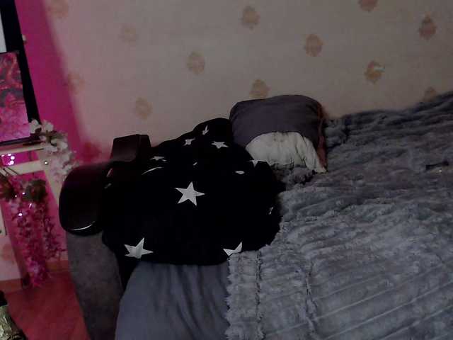 HazeRaziel live cam on BongaCams