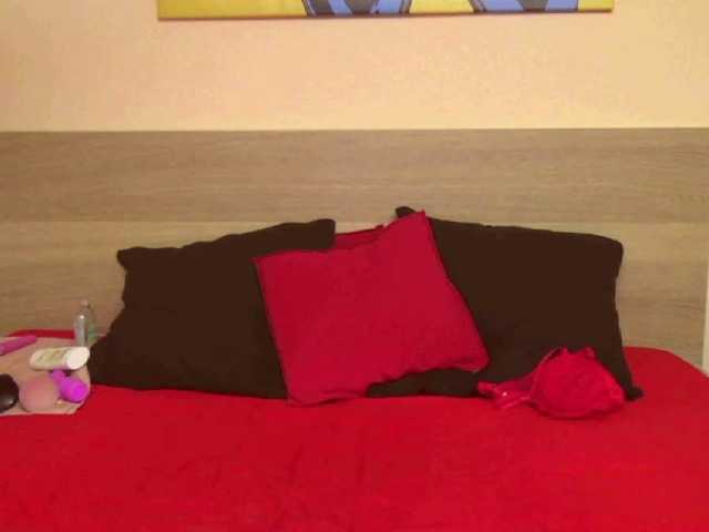 KendraLux's BongaCams show and profile