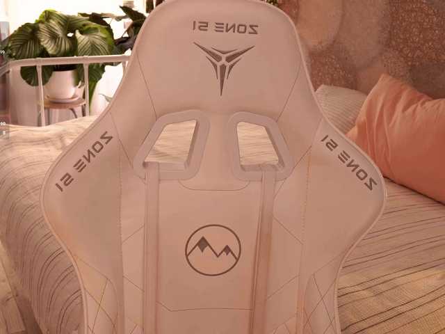 Arisha-w's BongaCams show and profile