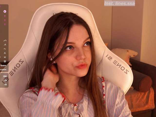 Arisha-w live cam on BongaCams