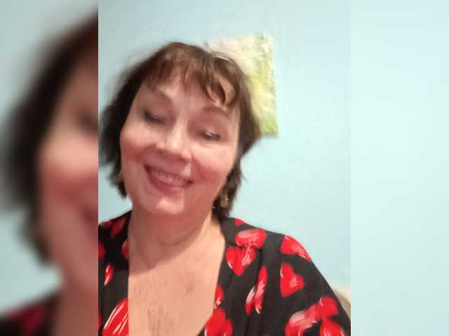 asya18, en directo ahora en BongaCams