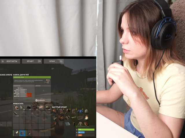 BaeBunny live webcam show