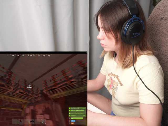 BaeBunny live webcam show
