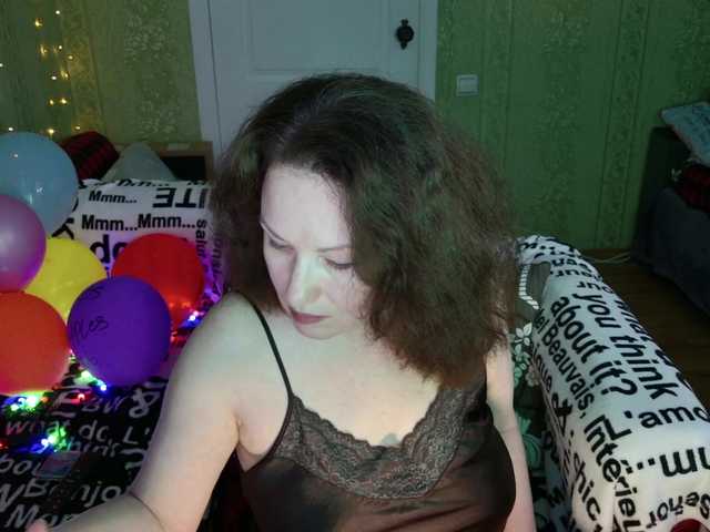 MeganIris live cam on BongaCams