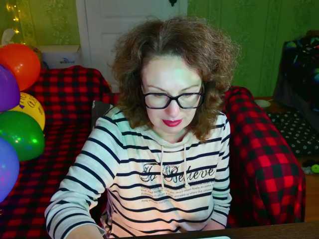 MeganIris live cam on BongaCams