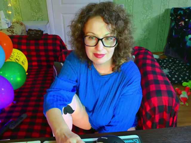 MeganIris live cam on BongaCams