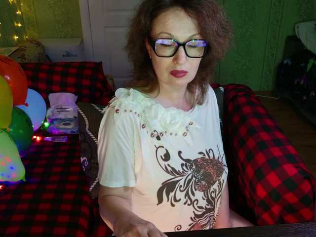 MeganIris live cam on BongaCams