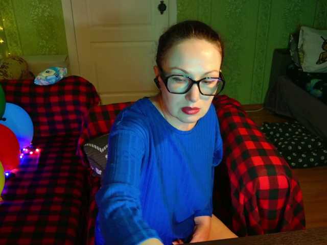 MeganIris live cam on BongaCams