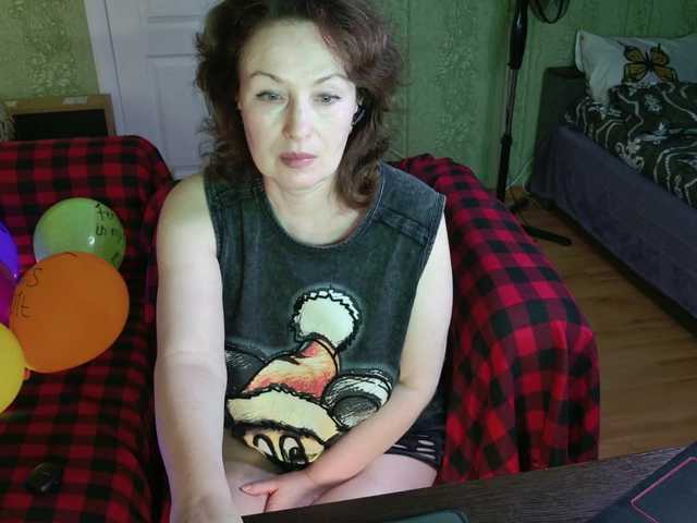 MeganIris live cam on BongaCams